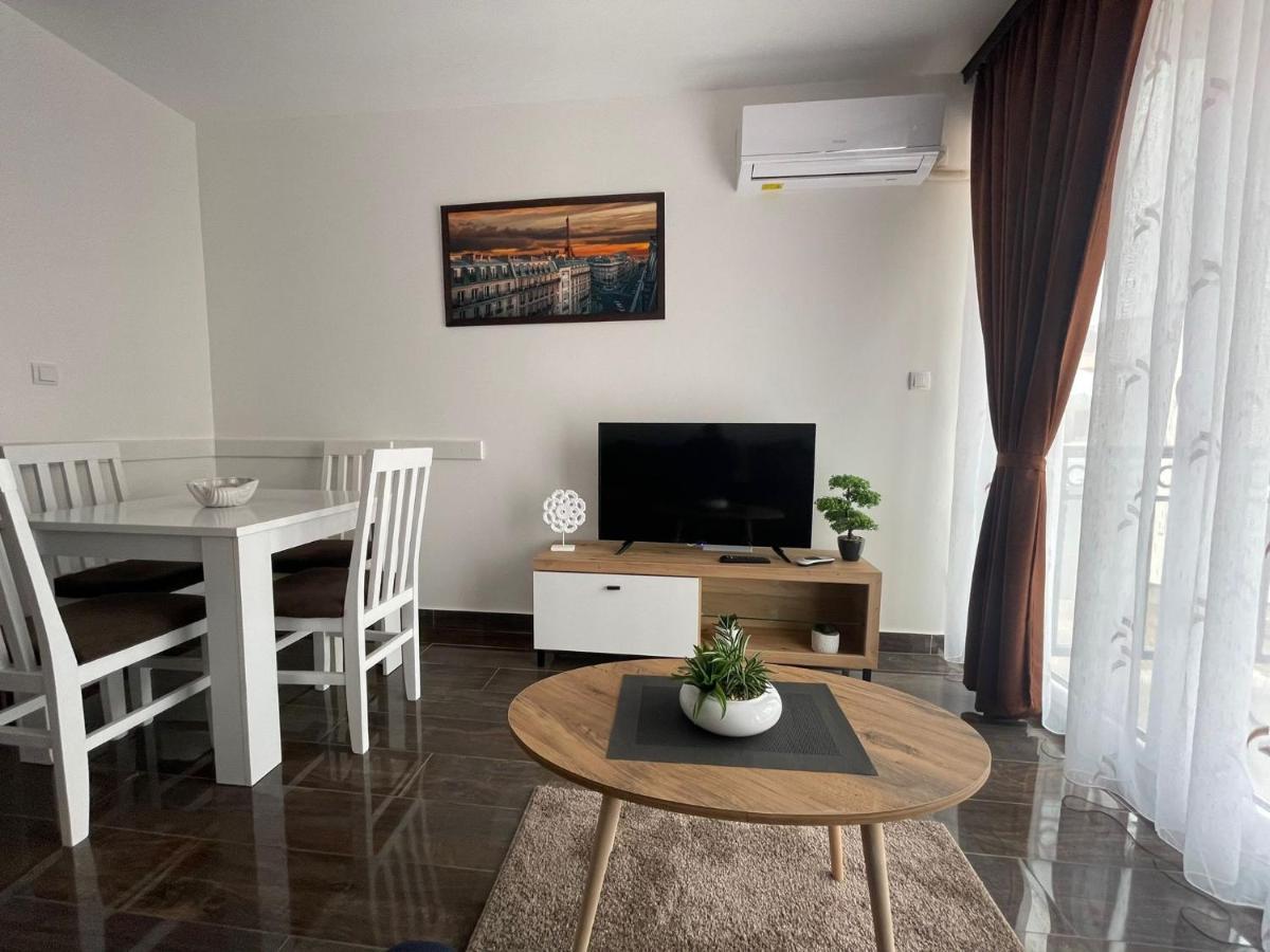 Apartmani Zivkovic Srebrno Jezero Veliko Gradište Buitenkant foto